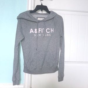 Grey Abercrombie & Fitch sweatshirt/hoodie